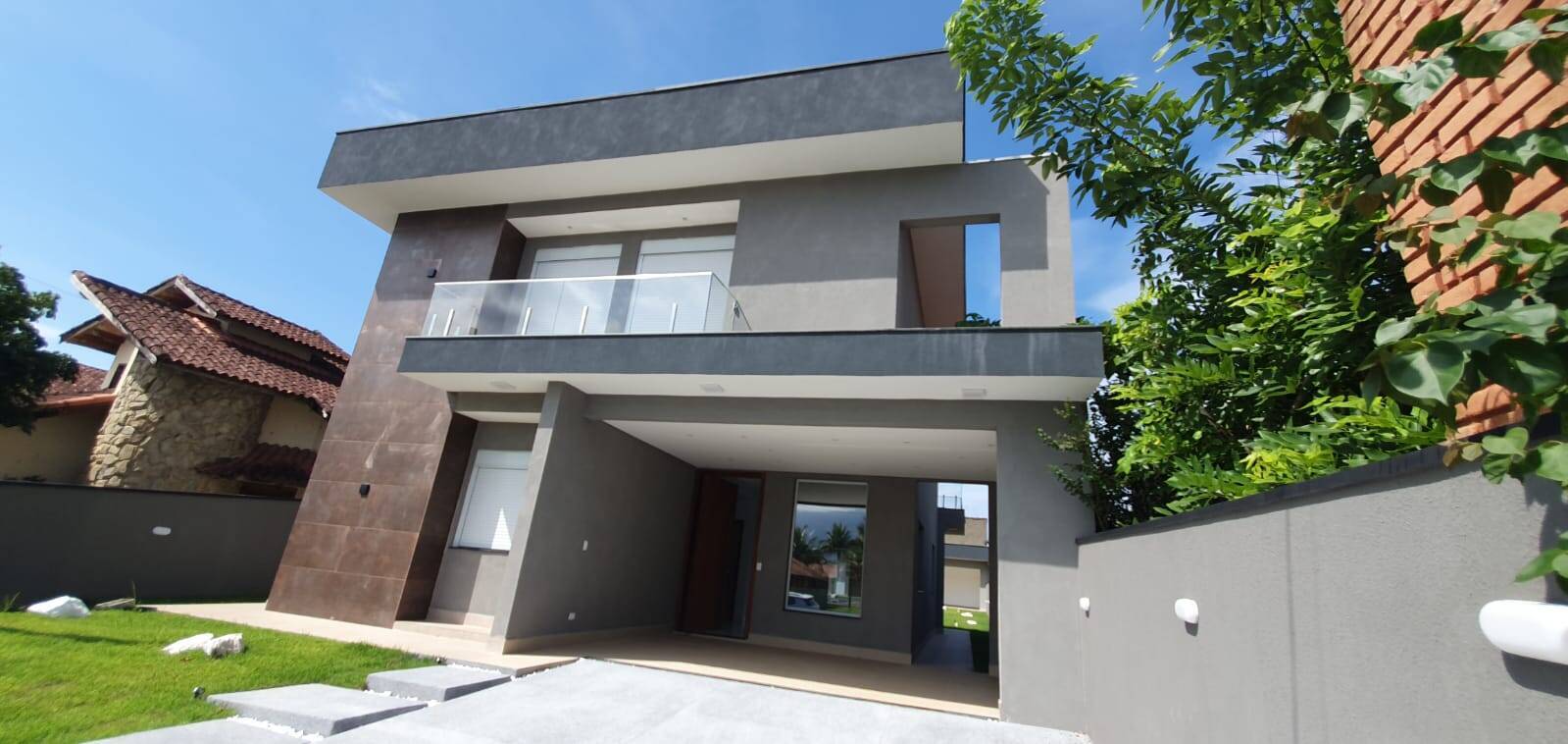 #350 - Casa para Venda em Bertioga - SP
