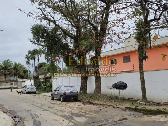 #443 - Apartamento para Venda em Bertioga - SP